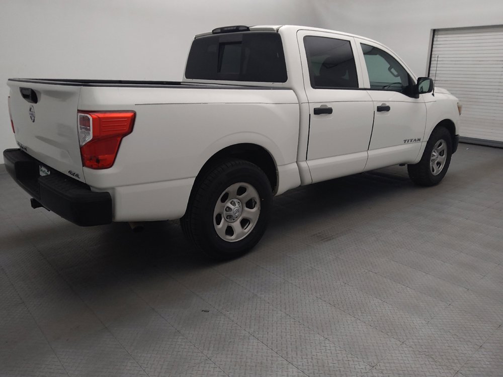 Used 2017 Nissan Titan S AWD/4WD image 10