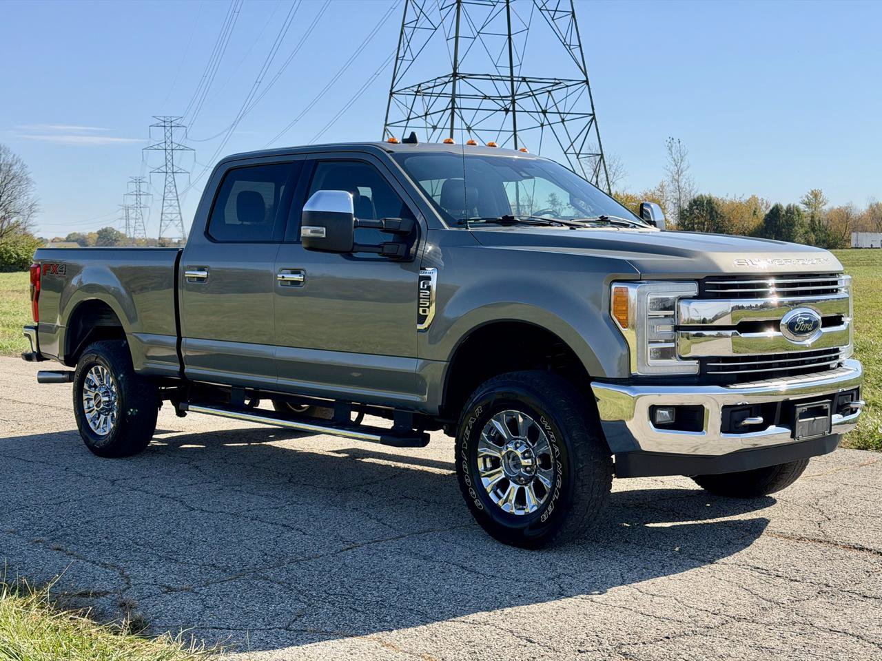 Used 2019 Ford F250 Lariat w/ Lariat Ultimate Package AWD/4WD image 8
