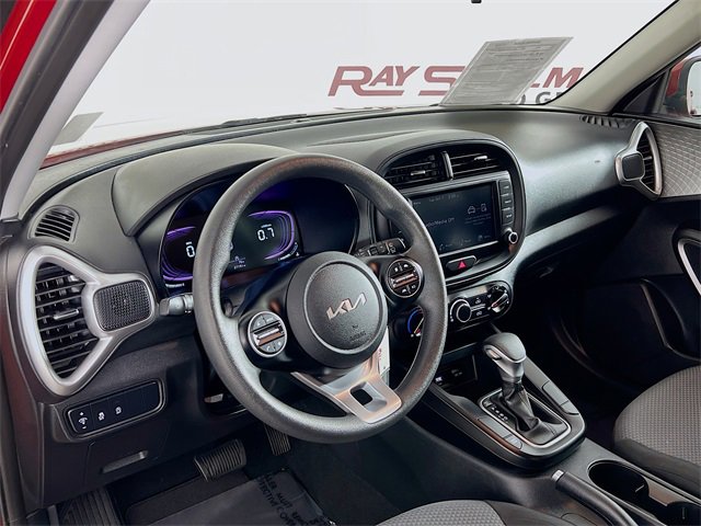 Used 2024 Kia Soul LX w/ Option Group 015 image 30