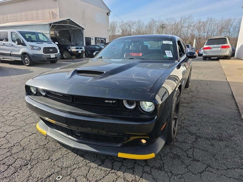 Used 2018 Dodge Challenger SRT w/ Technology Group image 42