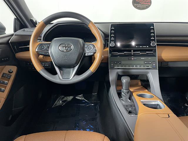 Certified 2022 Toyota Avalon Limited w/ Advanced Safety Package FWD image 13
