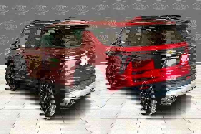 New 2026 Chevrolet Traverse LT w/ Sun and Wheel Package image 3