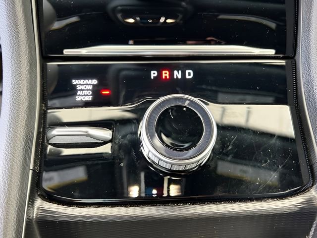 Used 2024 Jeep Grand Cherokee Limited image 44