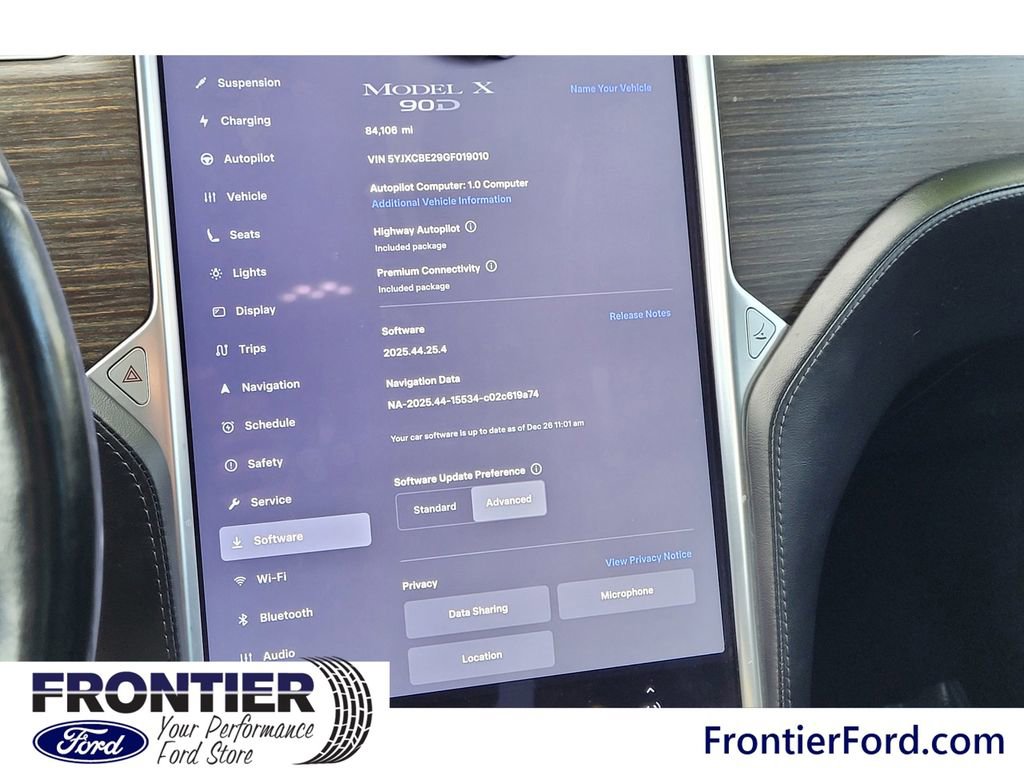 Used 2016 Tesla Model X 90D image 23