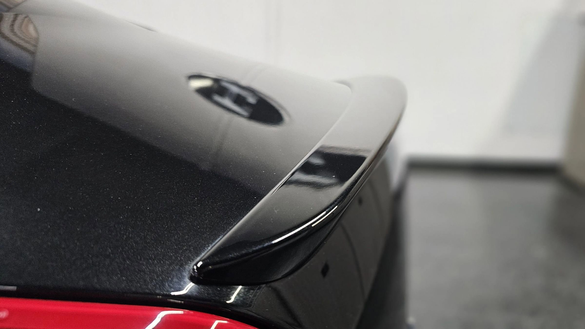 Used 2018 Jaguar XJ R-Sport RWD image 26