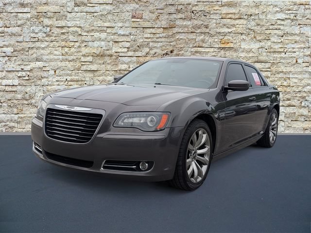 Used 2014 Chrysler 300 S RWD image 5