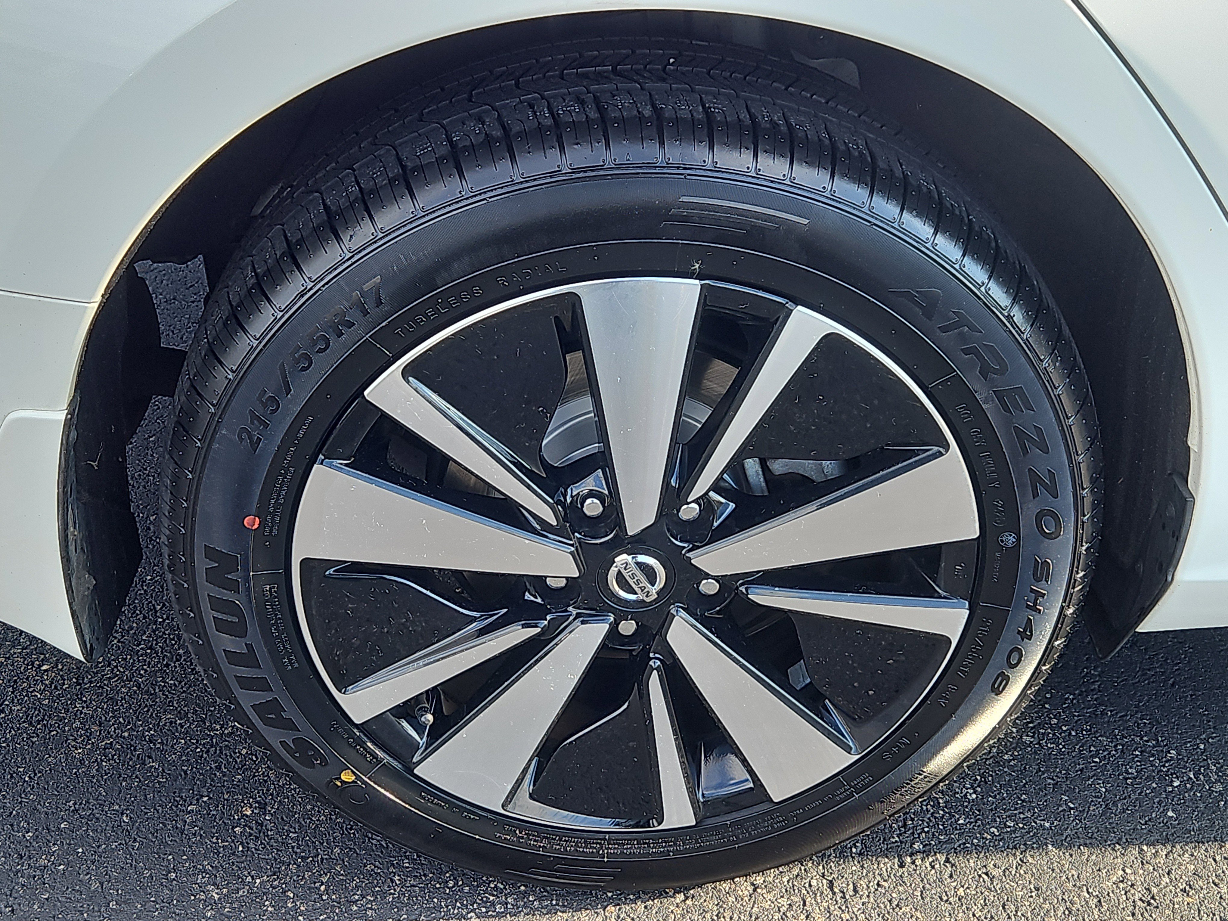 Used 2021 Nissan Altima 2.5 SV w/ SV Premium Package image 26