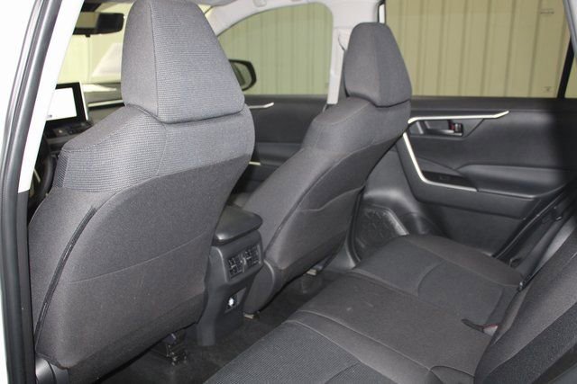 Used 2024 Toyota RAV4 LE image 16
