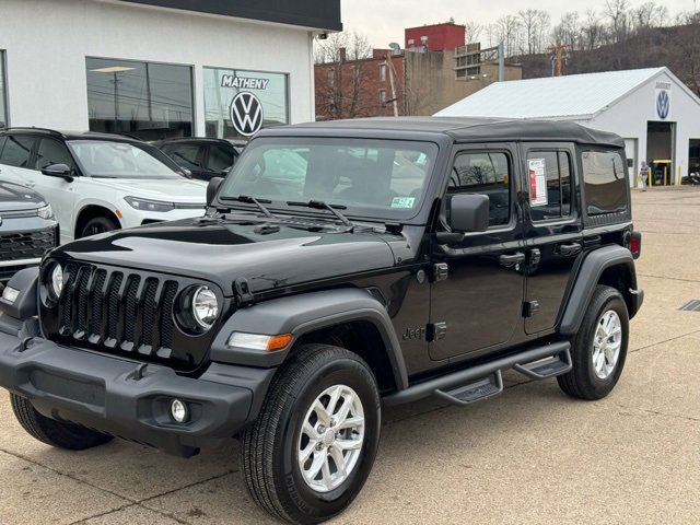 Used 2023 Jeep Wrangler Sport S image 1