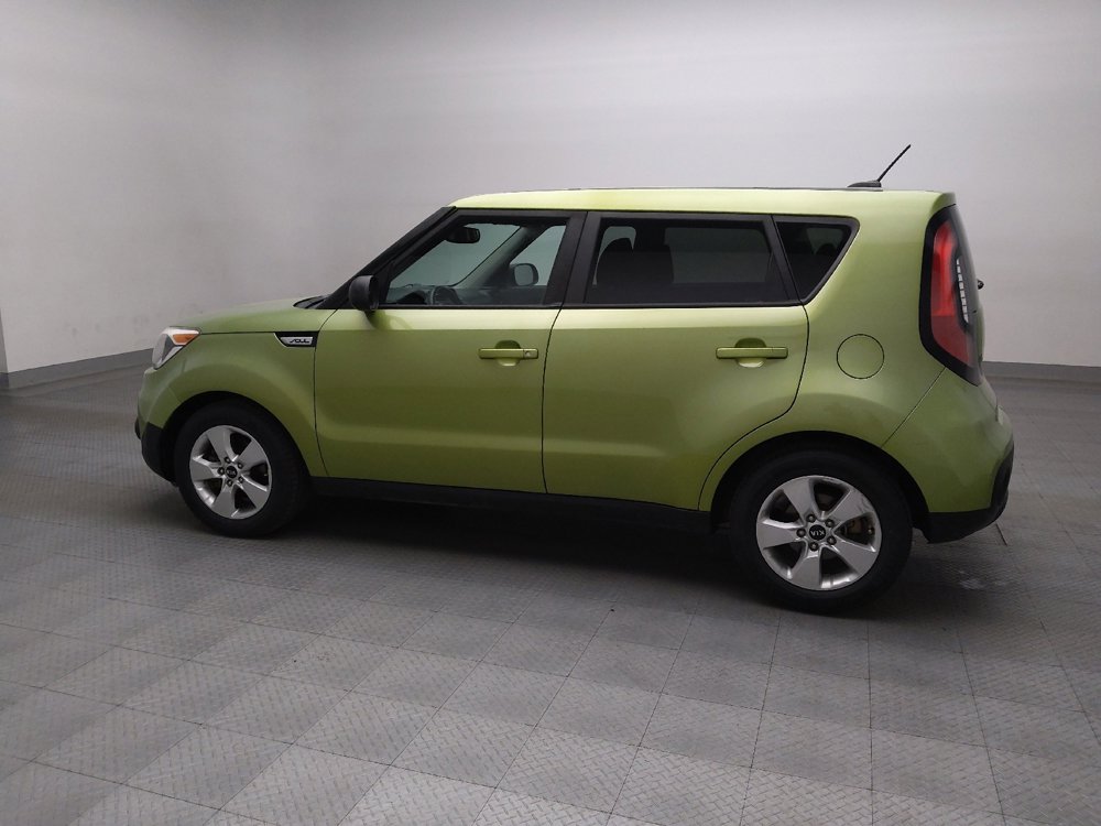 Used 2017 Kia Soul w/ Convenience Package FWD image 3