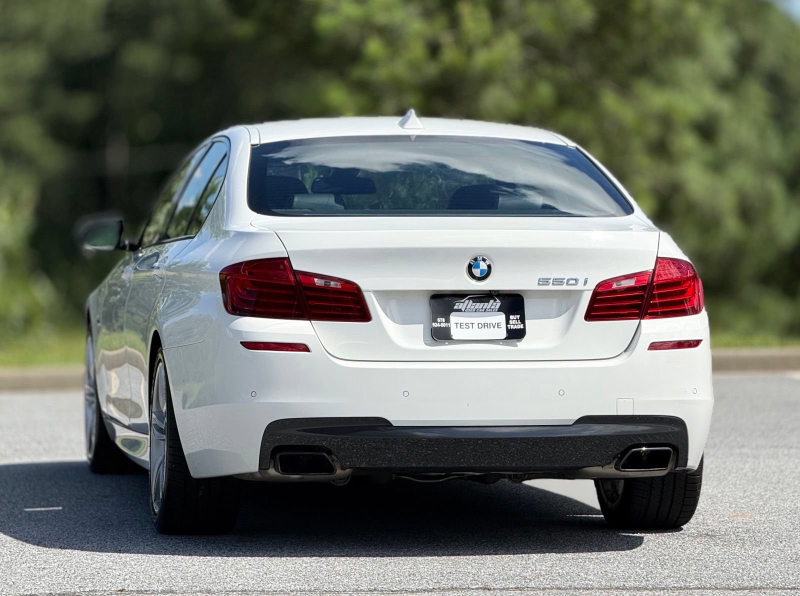 Used 2015 BMW 550i Sedan RWD image 5