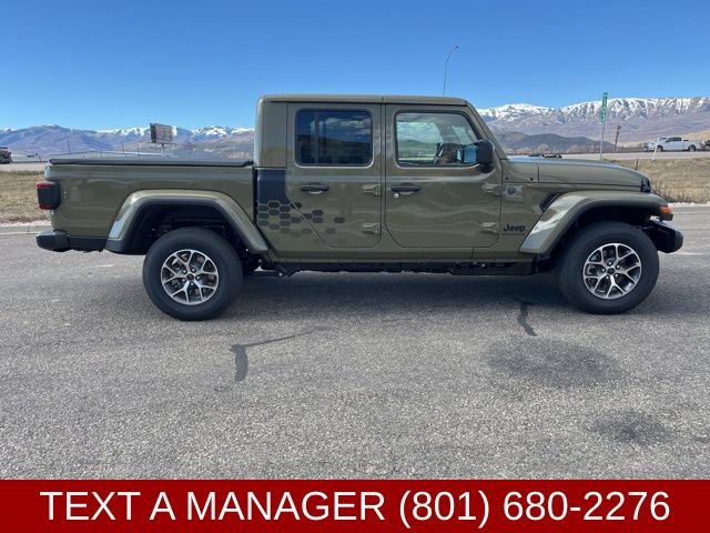 New 2026 Jeep Gladiator Sport AWD/4WD image 2