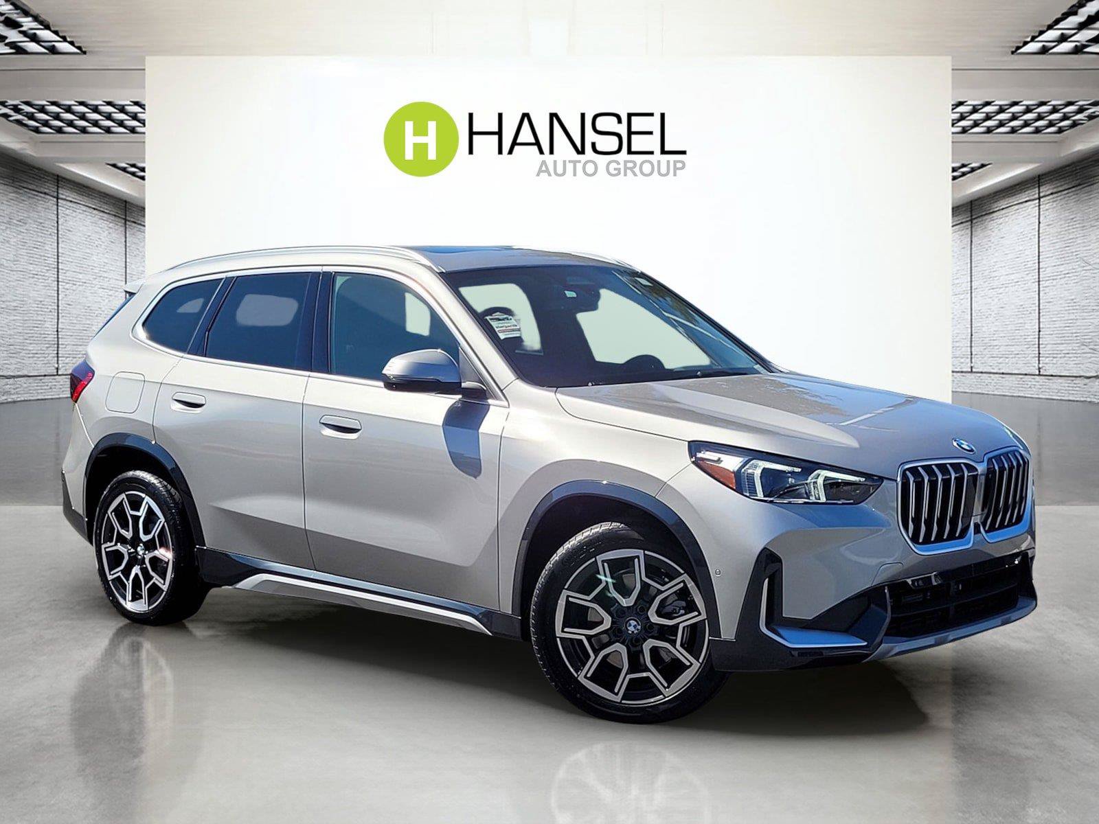 New 2026 BMW X1 xDrive28i w/ Technology Package