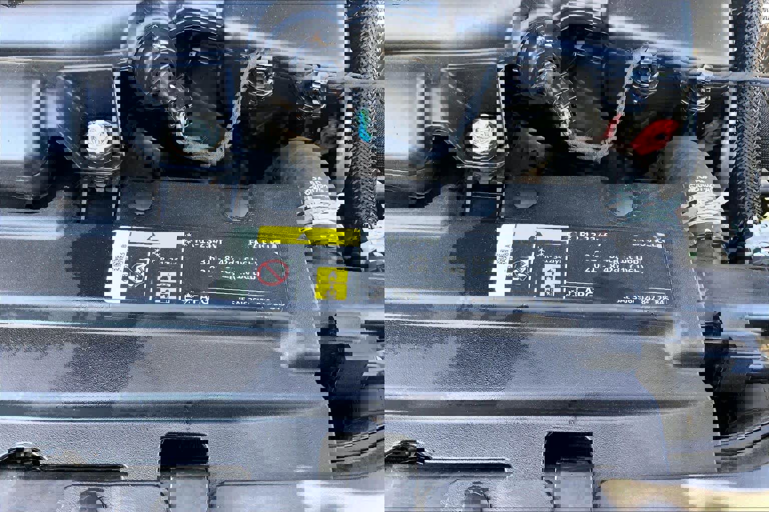 Used 2018 Jeep Wrangler Unlimited Sport S image 32