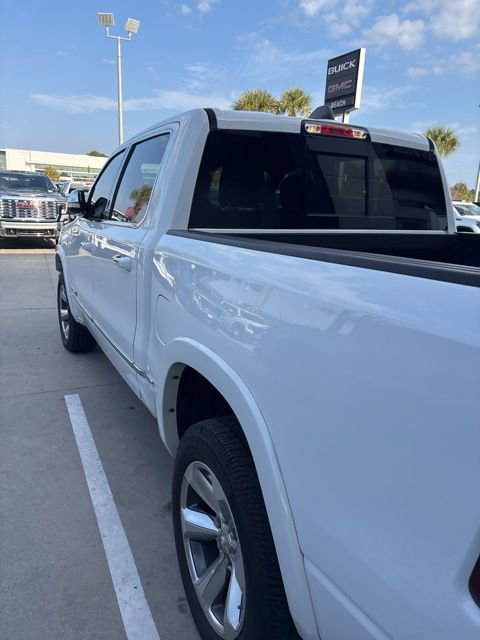 Used 2021 RAM 1500 Limited w/ Body Color Bumper Group image 7