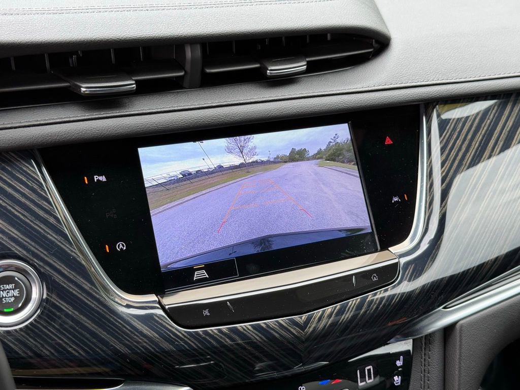 Certified 2024 Cadillac XT6 Premium Luxury w/ LPO, Floor Liner Package AWD/4WD image 35