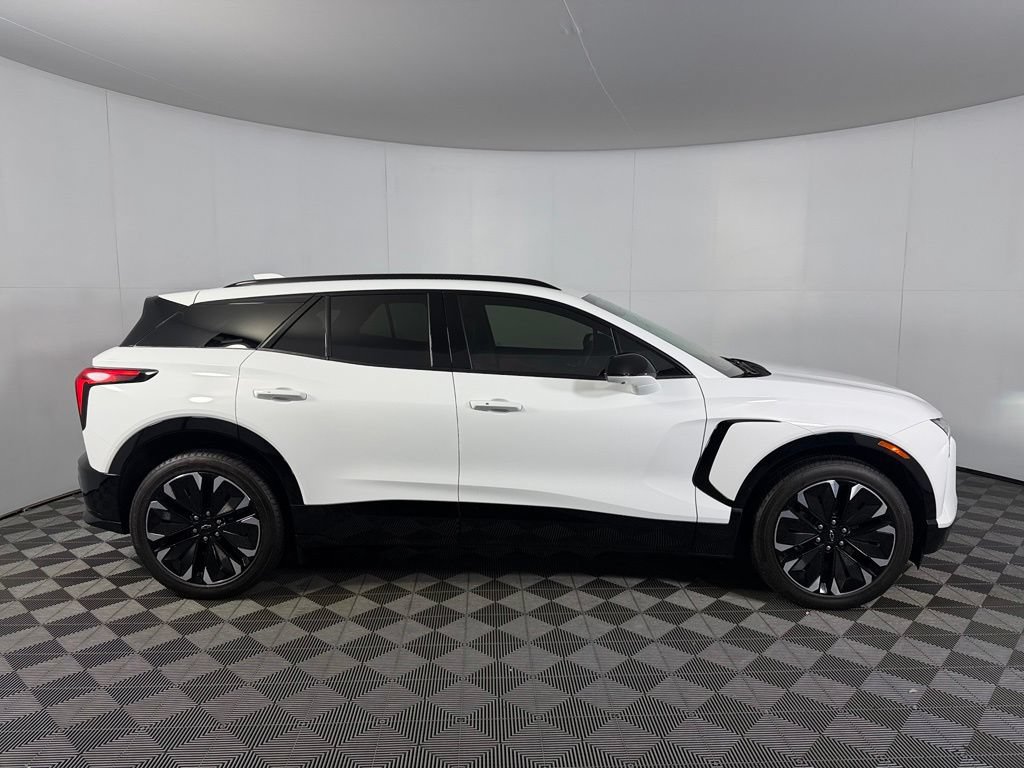 Used 2024 Chevrolet Blazer EV RS AWD/4WD image 5