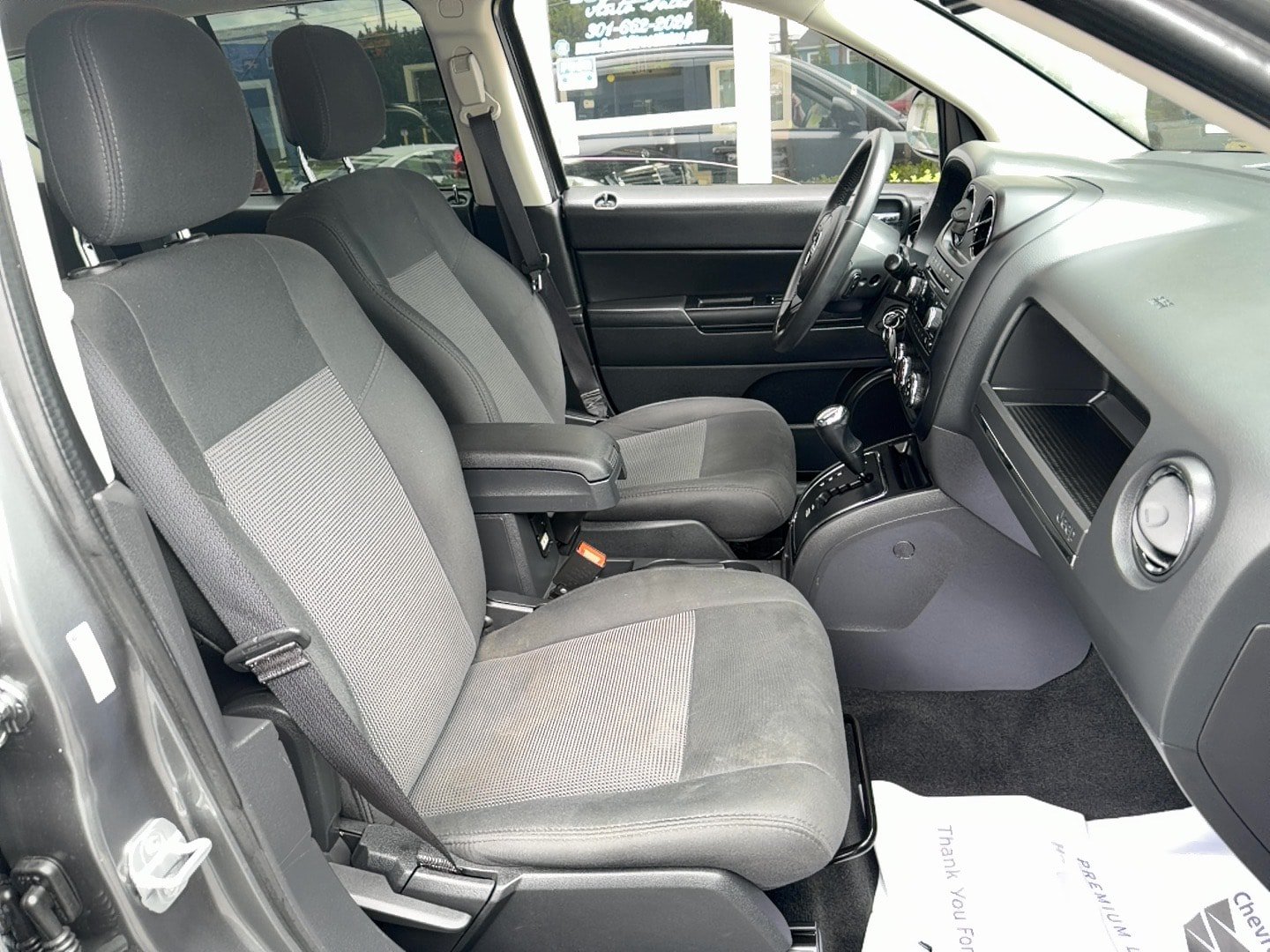 Used 2012 Jeep Compass Latitude AWD/4WD image 15