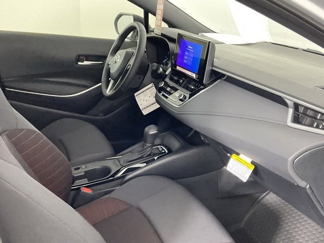 Used 2025 Toyota Corolla SE image 19