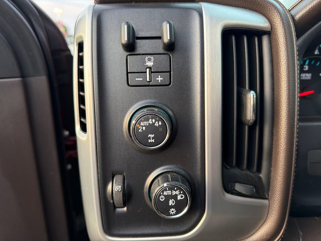 Certified 2018 GMC Sierra 1500 SLT image 32