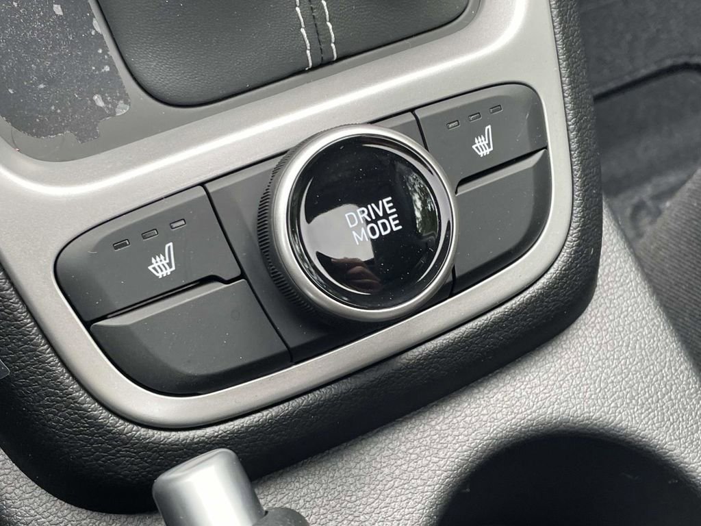 New 2026 Hyundai Venue SEL image 31