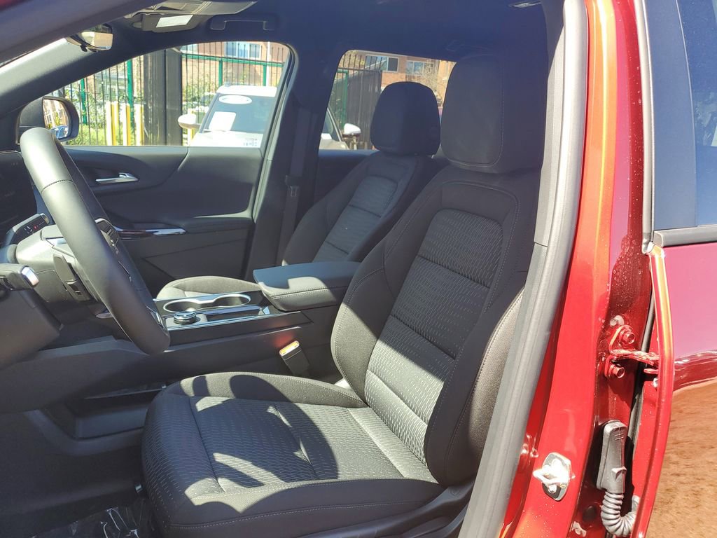 New 2026 Chevrolet Equinox LT w/ Midnight Edition image 16