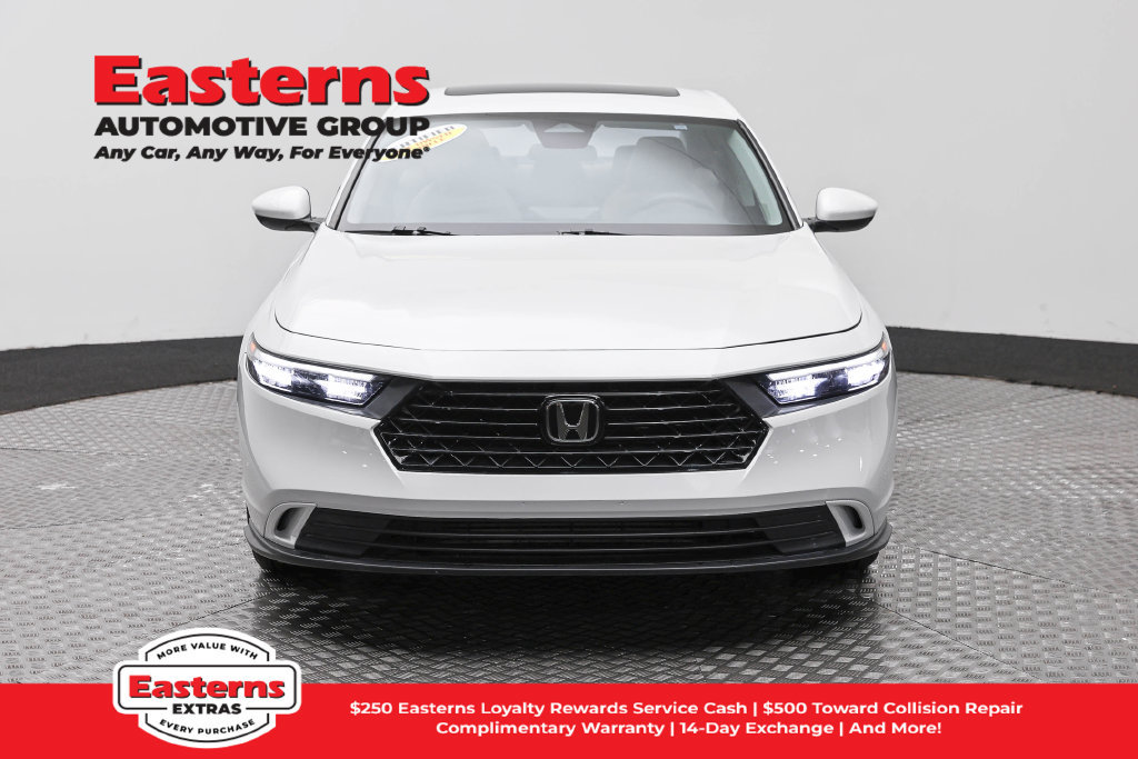 Used 2024 Honda Accord EX image 3