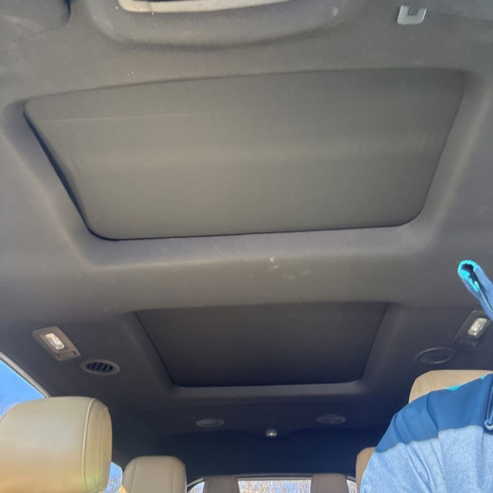 Used 2016 Ford Explorer XLT w/ Equipment Group 202A image 11