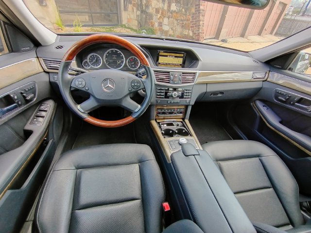 Used 2010 Mercedes-Benz E 350 Sedan image 35