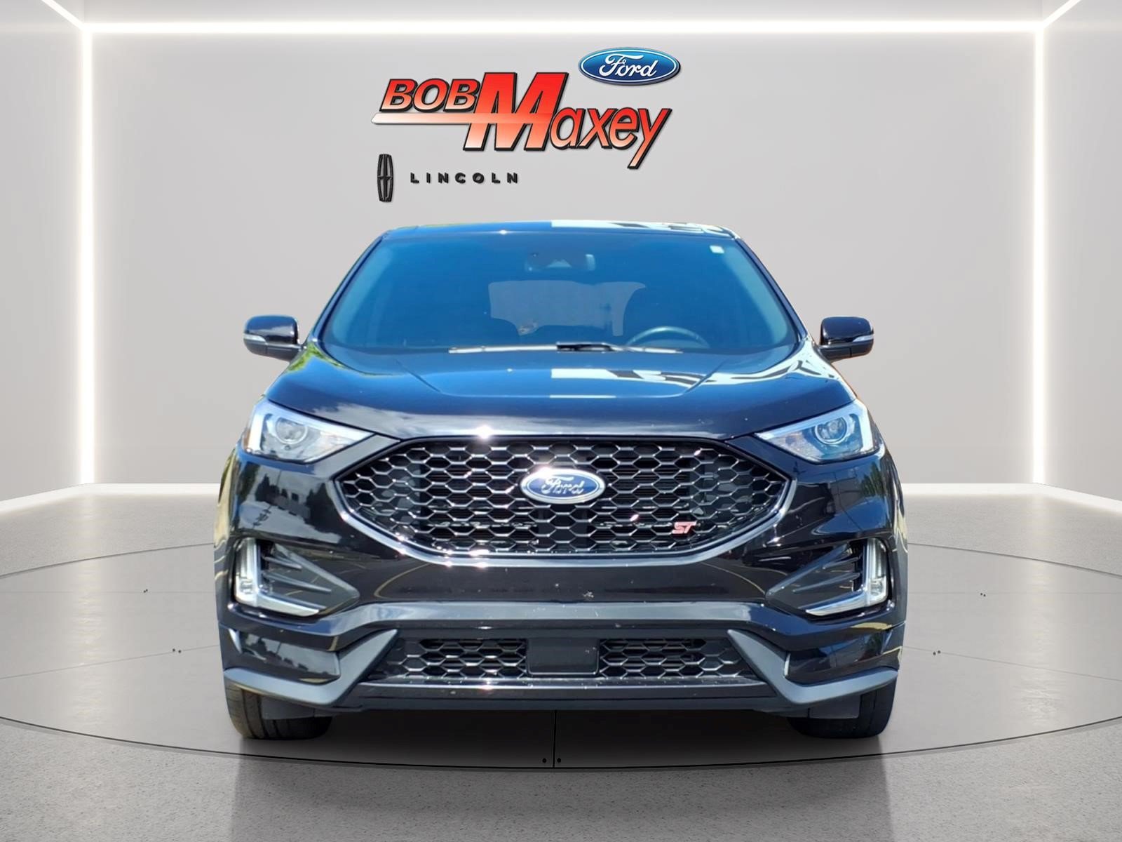 Used 2023 Ford Edge ST AWD/4WD image 2
