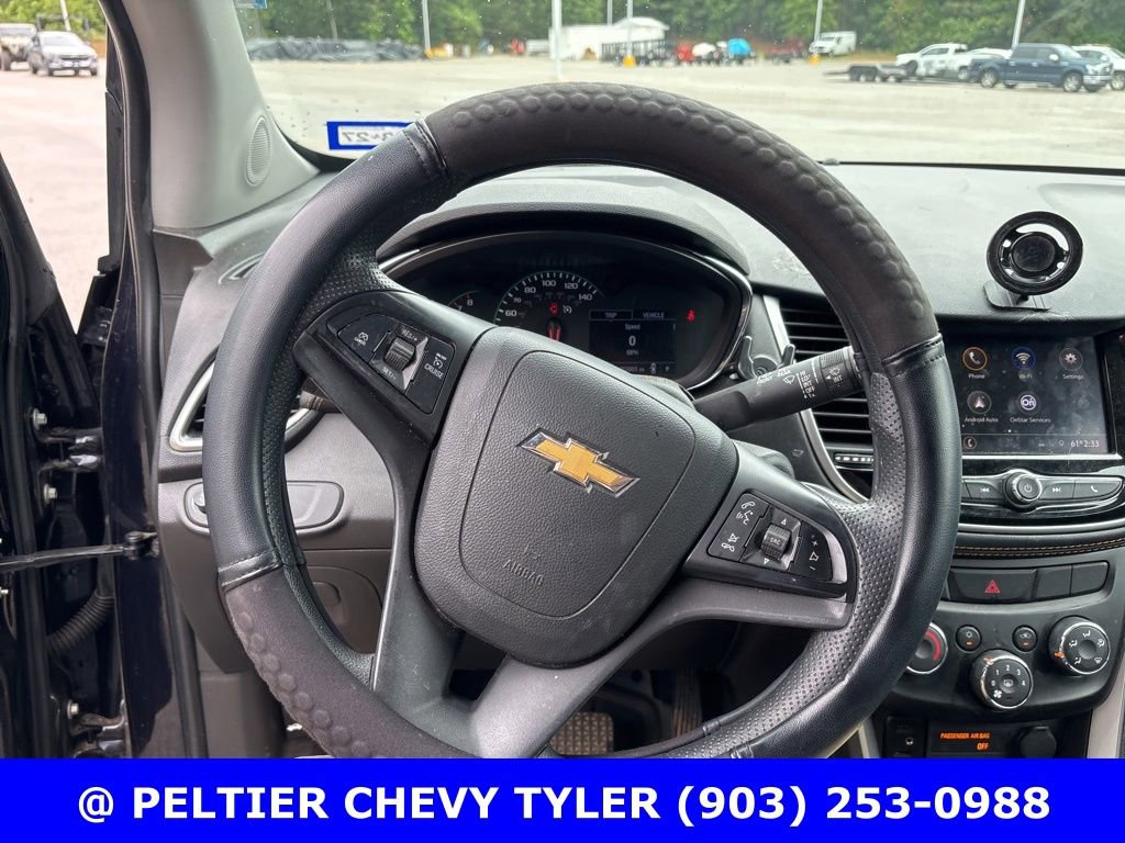 Used 2021 Chevrolet Trax LS w/ Tint and Cruise Package FWD image 11