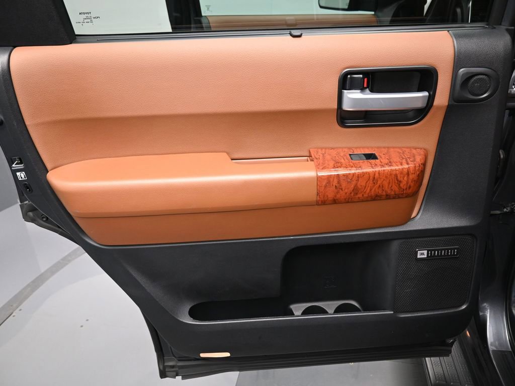 Certified 2021 Toyota Sequoia Platinum AWD/4WD image 36