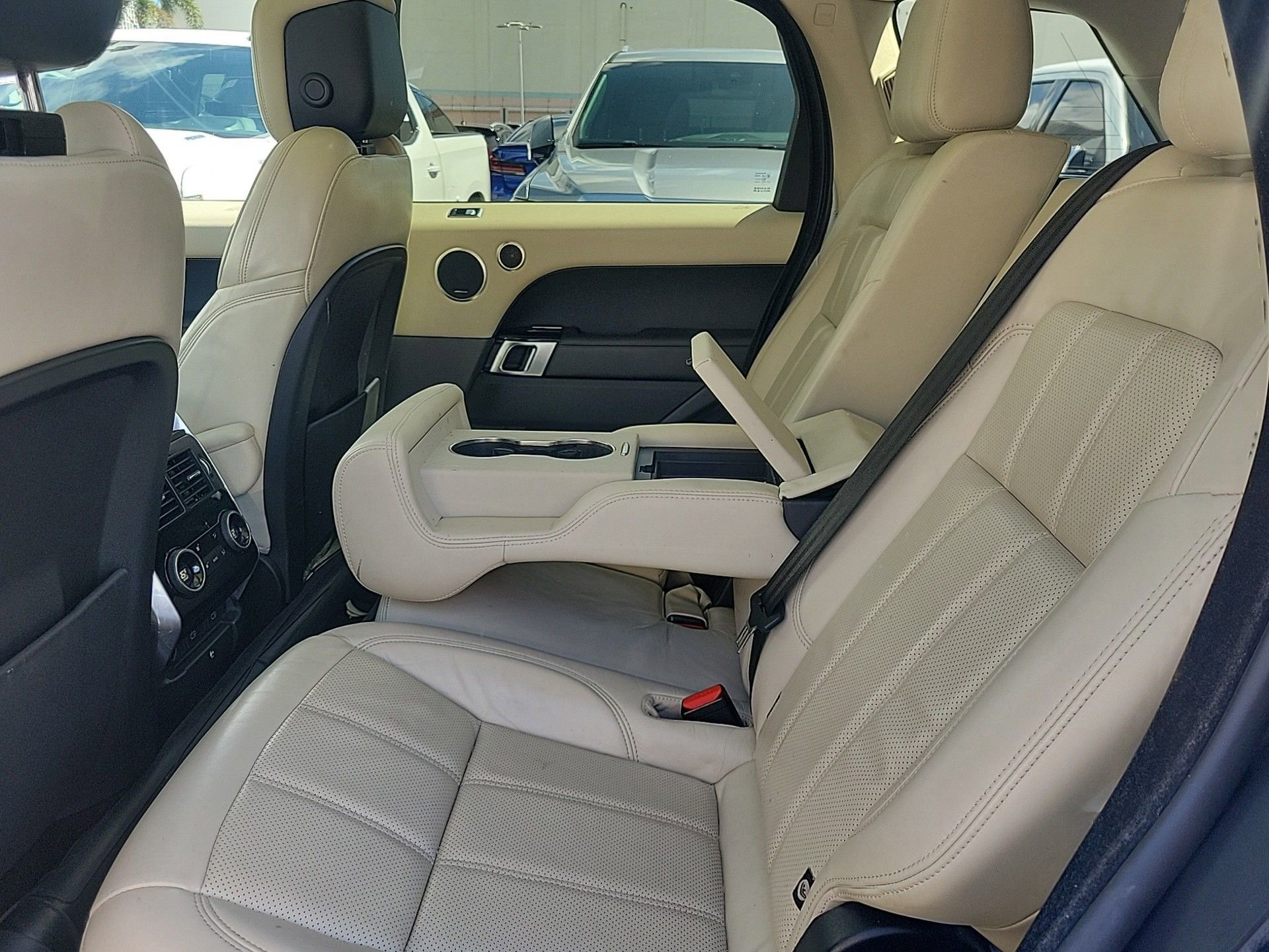 Used 2022 Land Rover Range Rover Sport HSE Silver Edition image 21