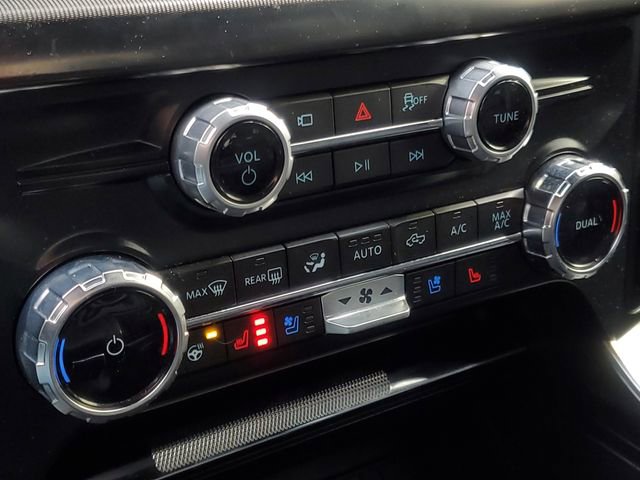 Used 2025 Ford F150 Platinum w/ Equipment Group 702A High image 29