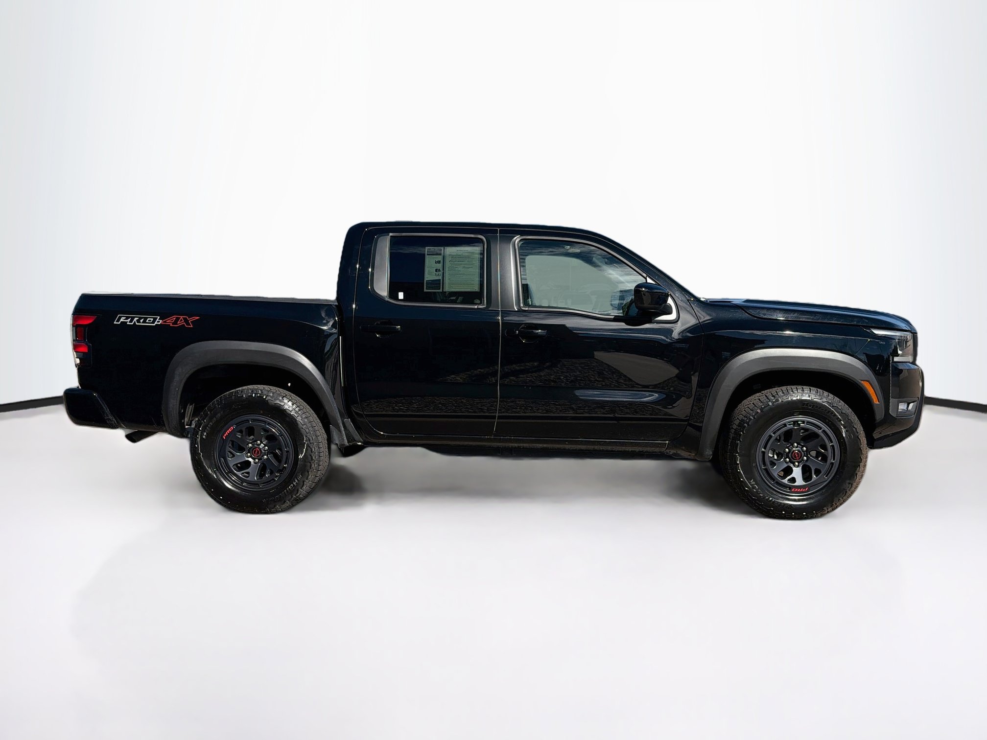 Used 2026 Nissan Frontier PRO-4X AWD/4WD image 10