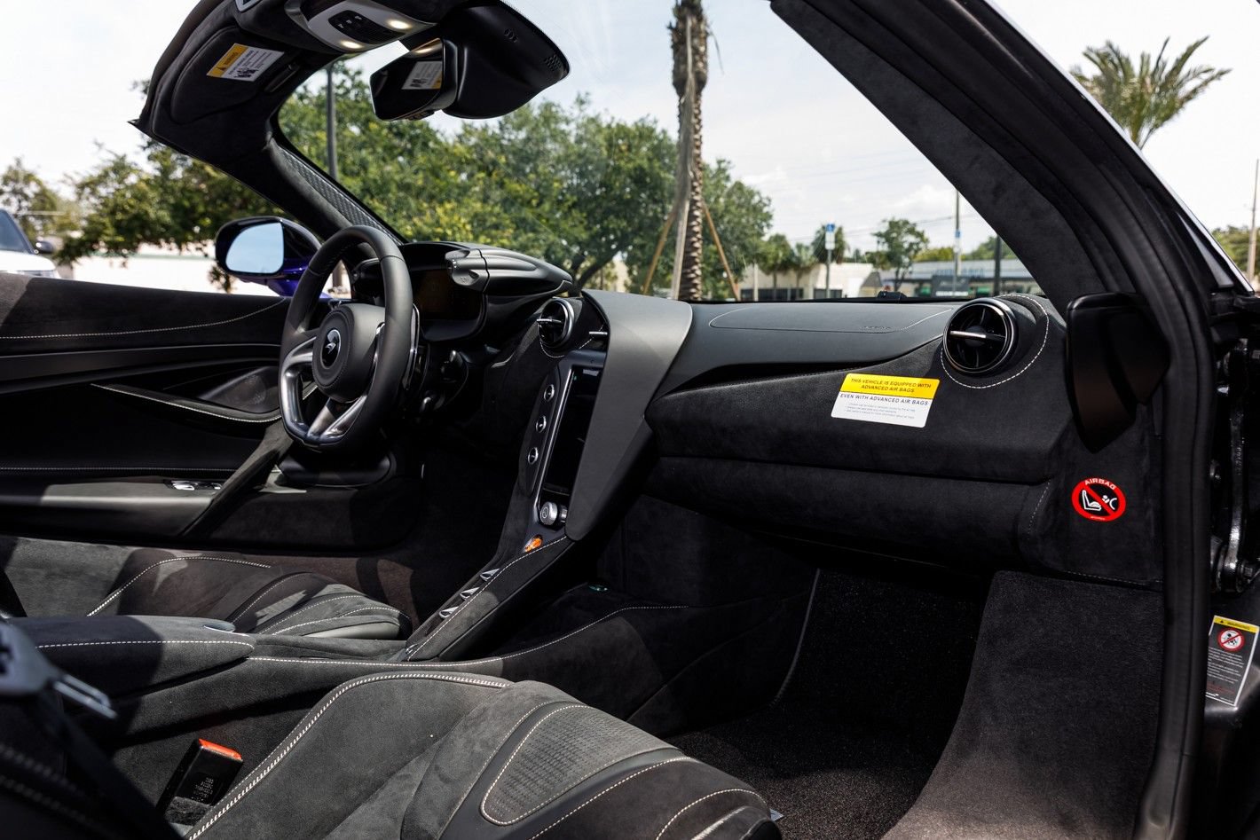 New 2026 McLaren 750S Spider RWD image 57