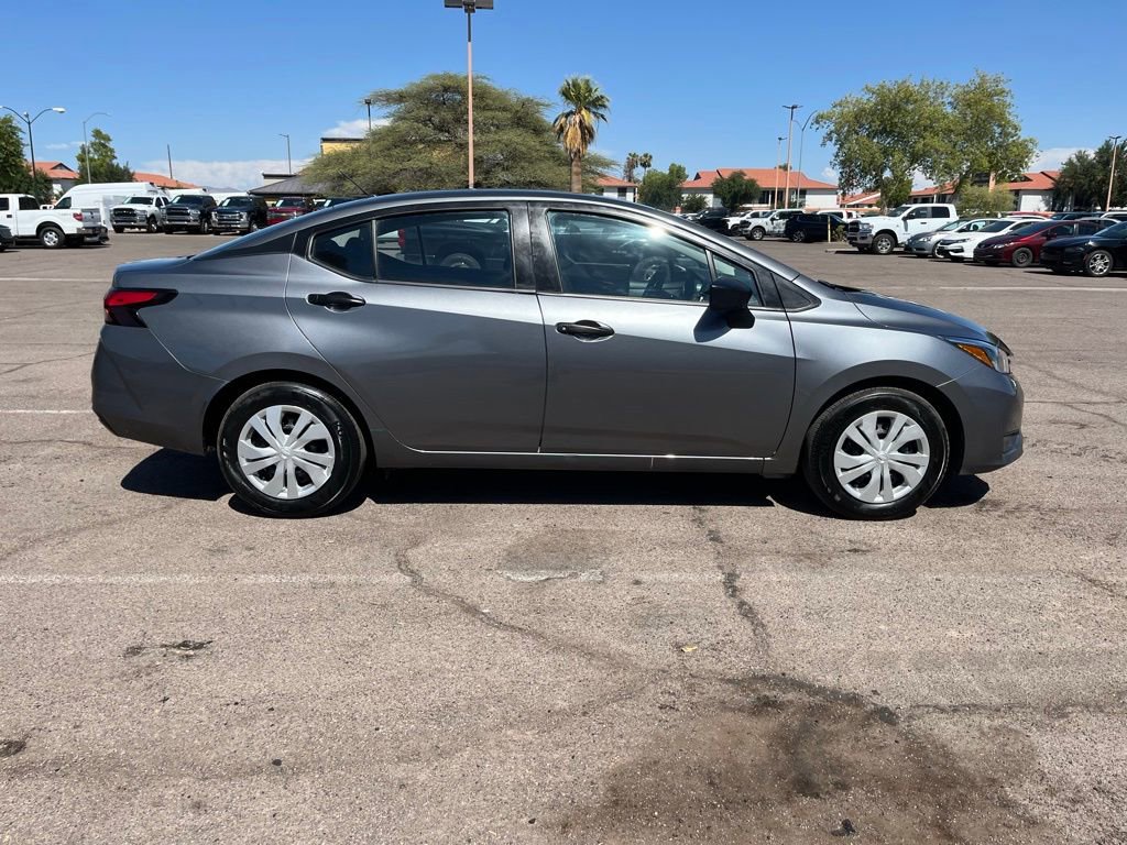 Used 2025 Nissan Versa S image 10
