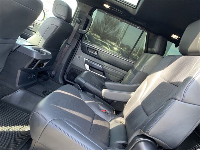 Used 2023 Toyota Sequoia Platinum image 10
