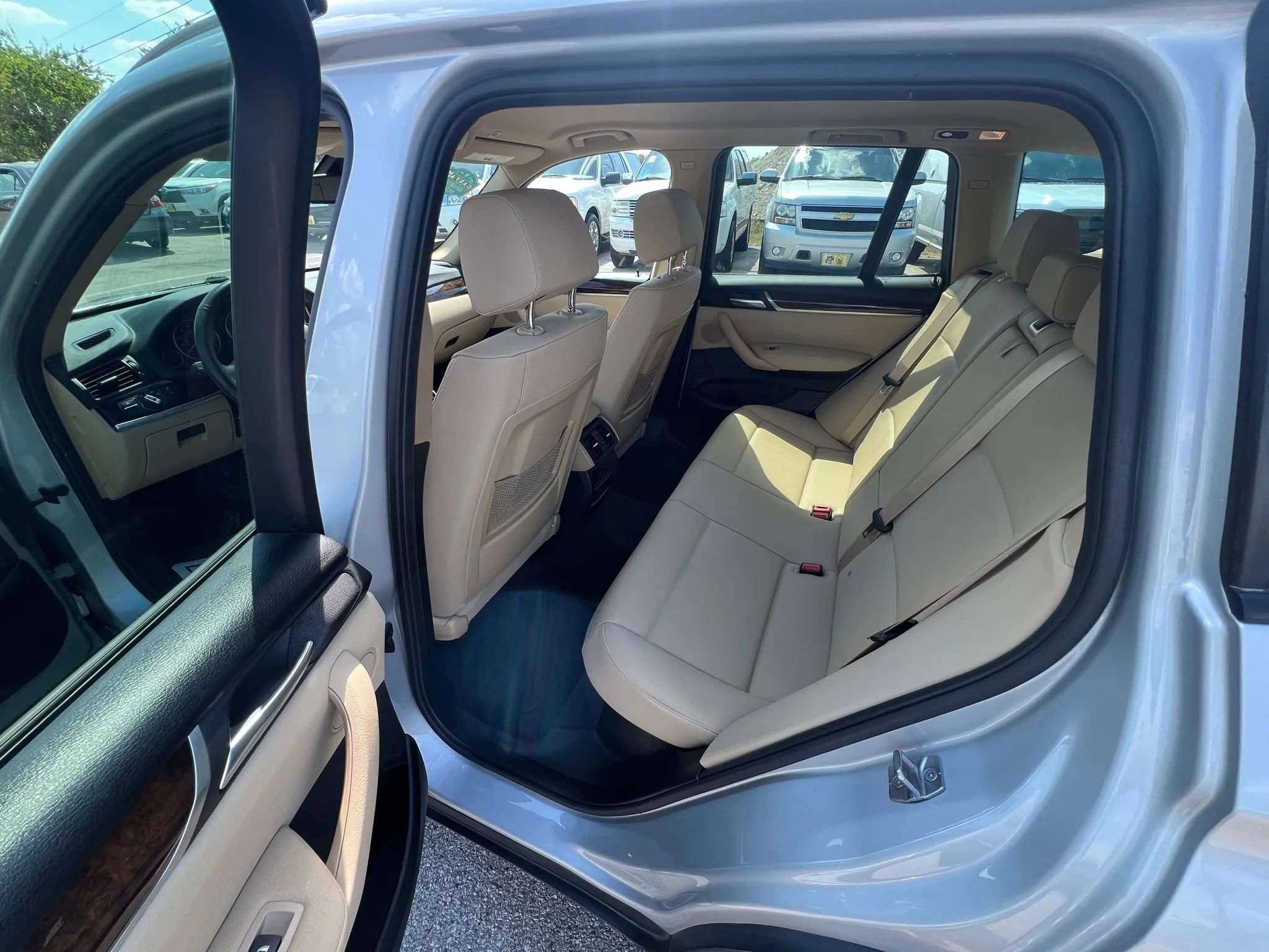 Used 2017 BMW X3 xDrive28i image 17