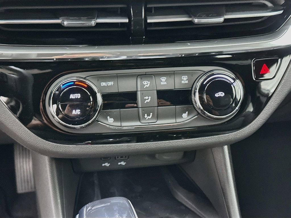 New 2026 Buick Envista Sport Touring w/ Convenience I Package FWD image 16
