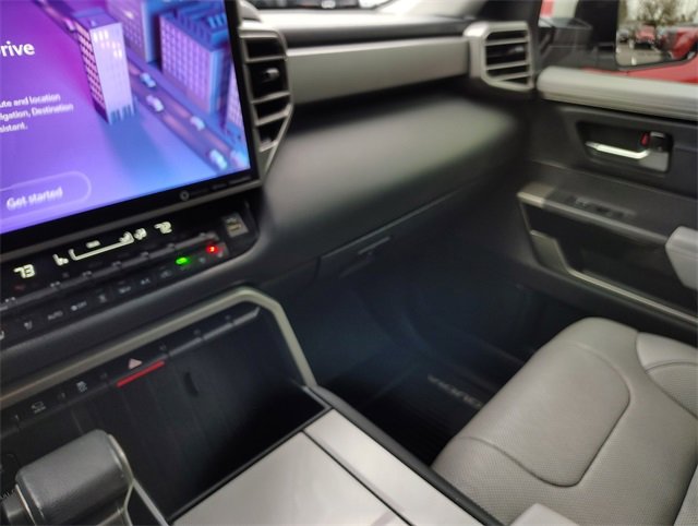 Used 2023 Toyota Sequoia Limited image 31