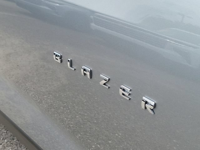 Certified 2025 Chevrolet Blazer LT FWD image 7
