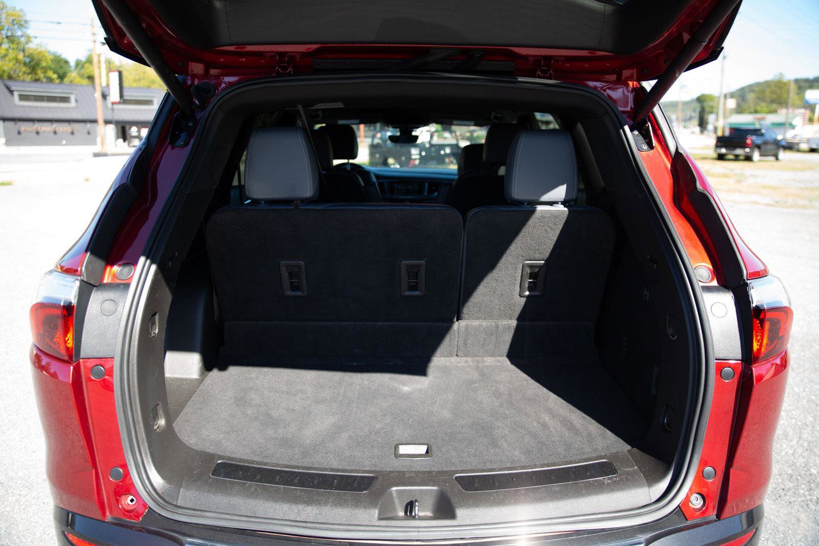 Used 2024 Buick Enclave Premium image 17