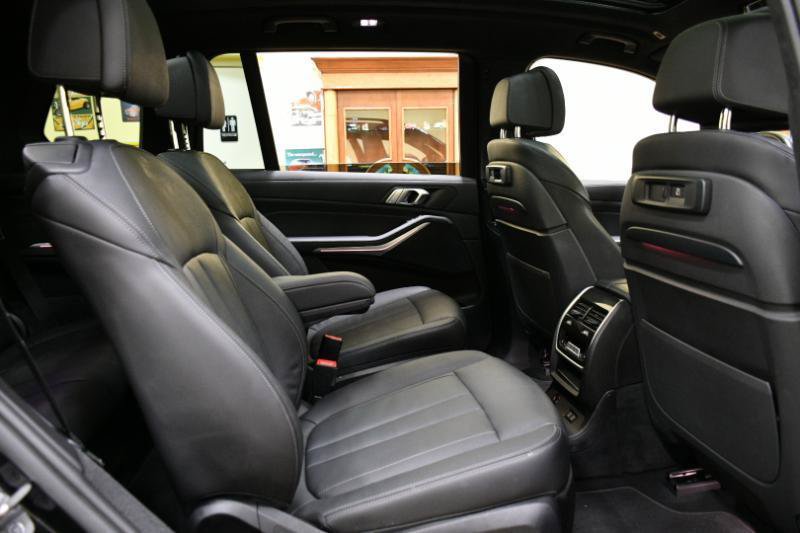 Used 2022 BMW X7 xDrive40i w/ Premium Package AWD/4WD image 56