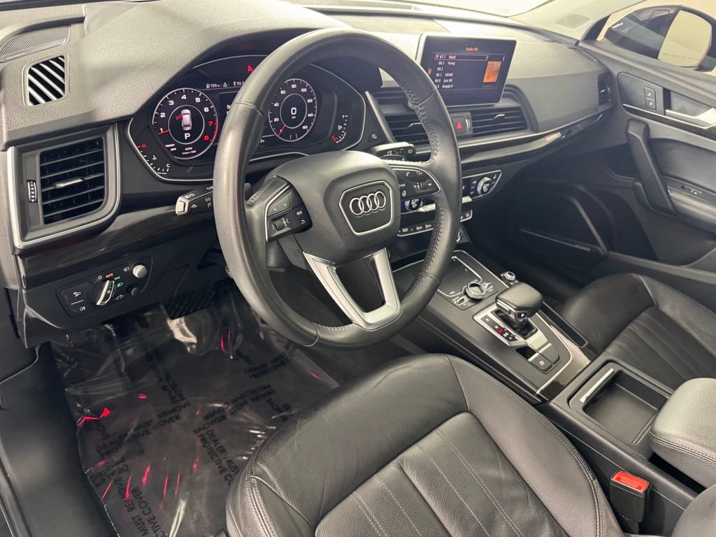 Used 2018 Audi Q5 Prestige AWD/4WD image 12