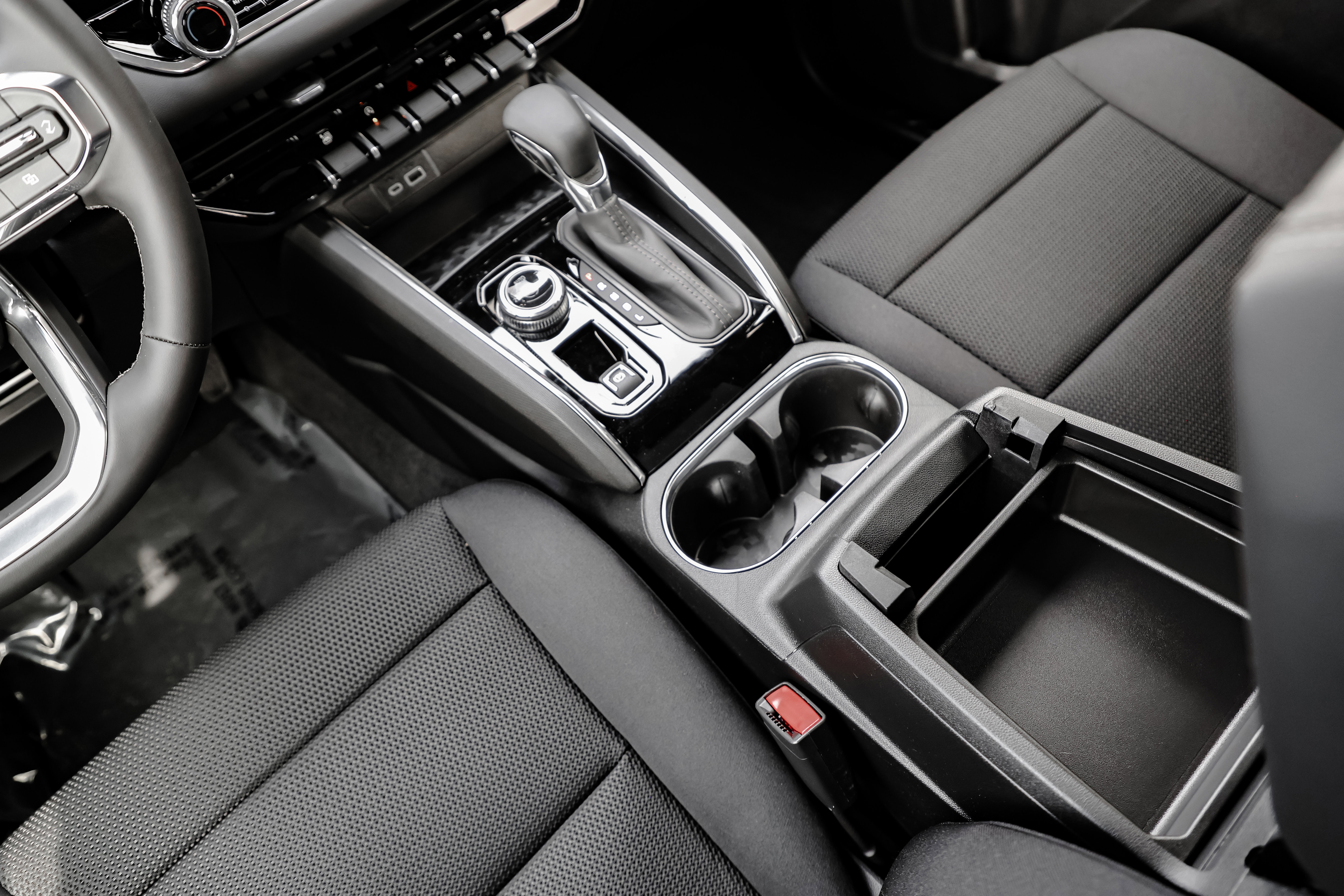 New 2026 GMC Canyon Elevation w/ Convenience Package image 29