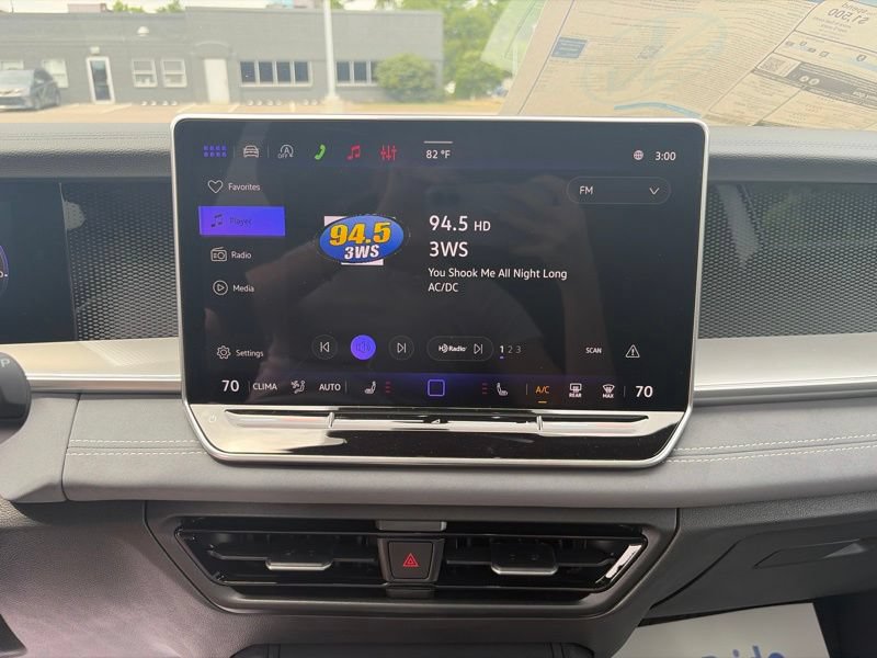 New 2026 Volkswagen Tiguan SE R-Line AWD/4WD image 24