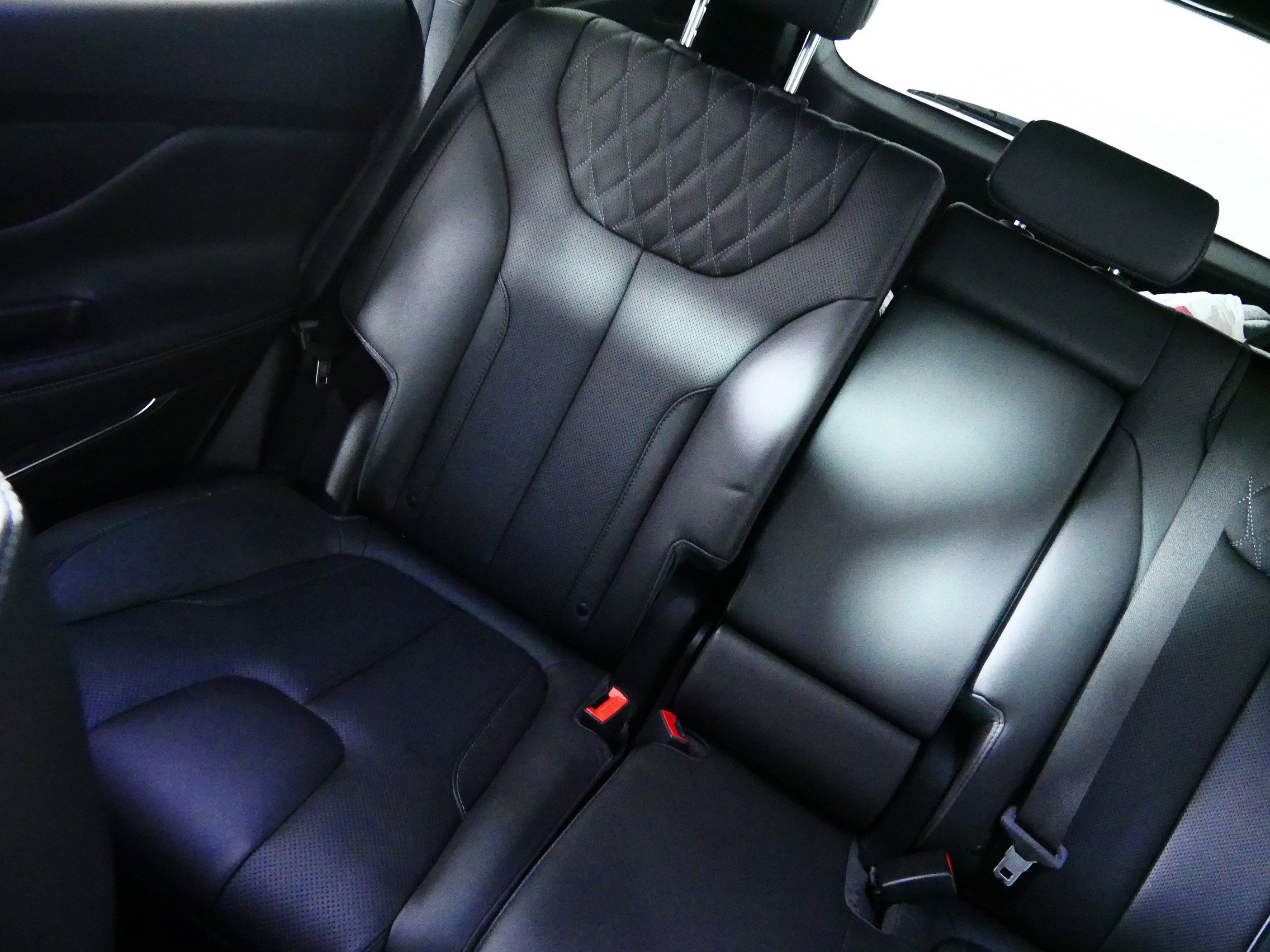 Used 2023 Hyundai Santa Fe Calligraphy AWD/4WD image 12