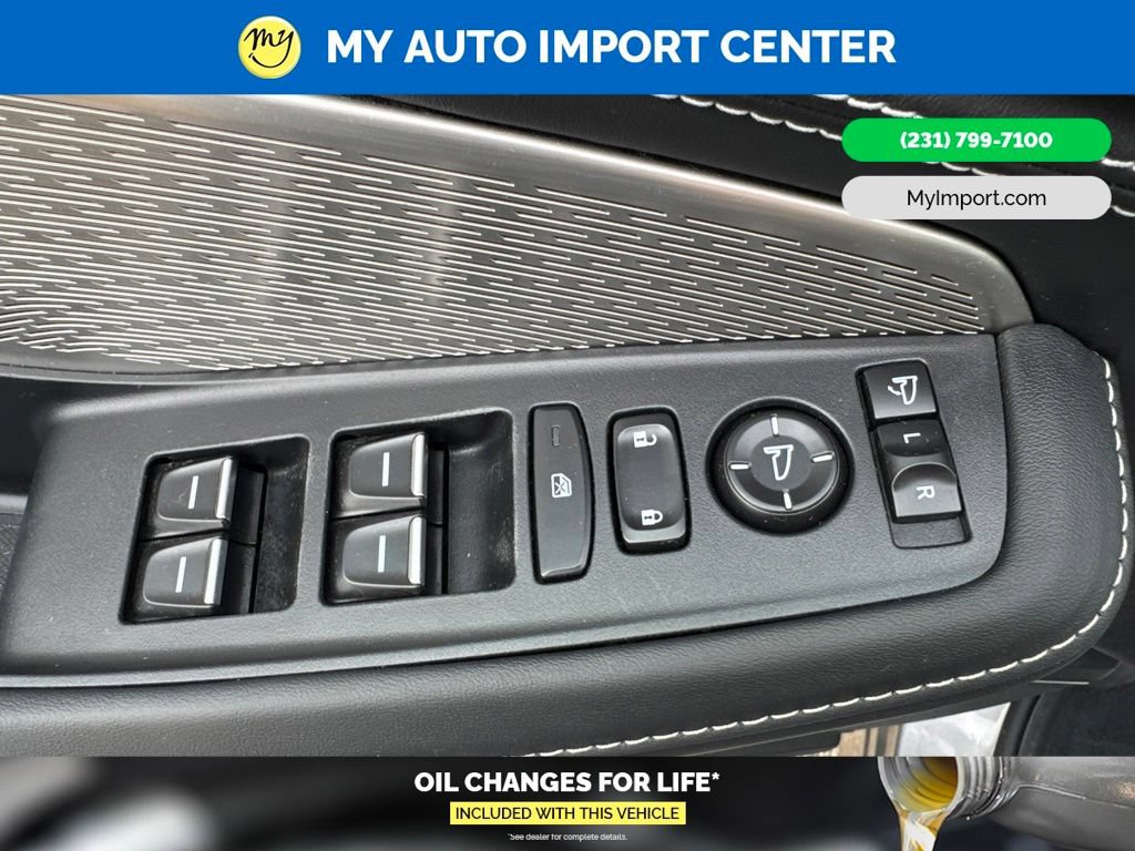 Used 2023 Acura MDX w/ Advance Package AWD/4WD image 12