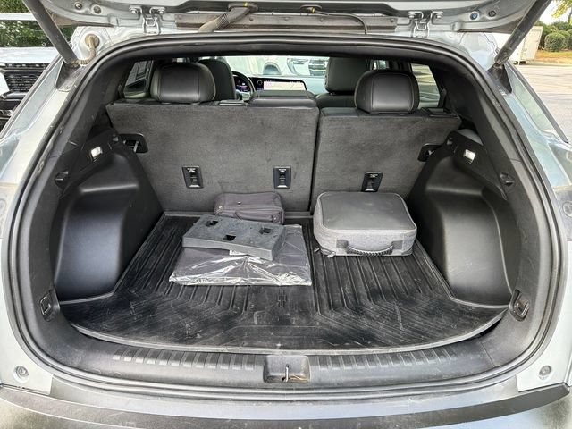 Used 2024 Chevrolet Blazer EV LT AWD/4WD image 18